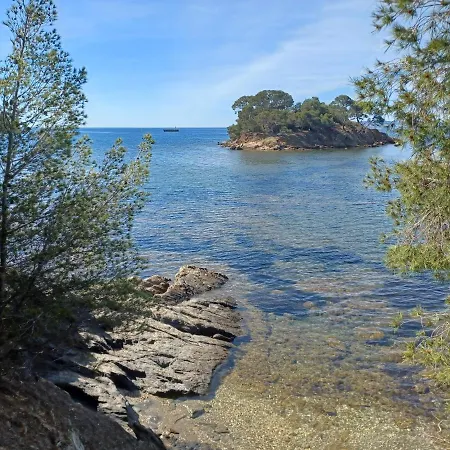 Escapade Τουλόν